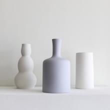 Tulip Cold Mountain Vase by Bo and Olivia Jia